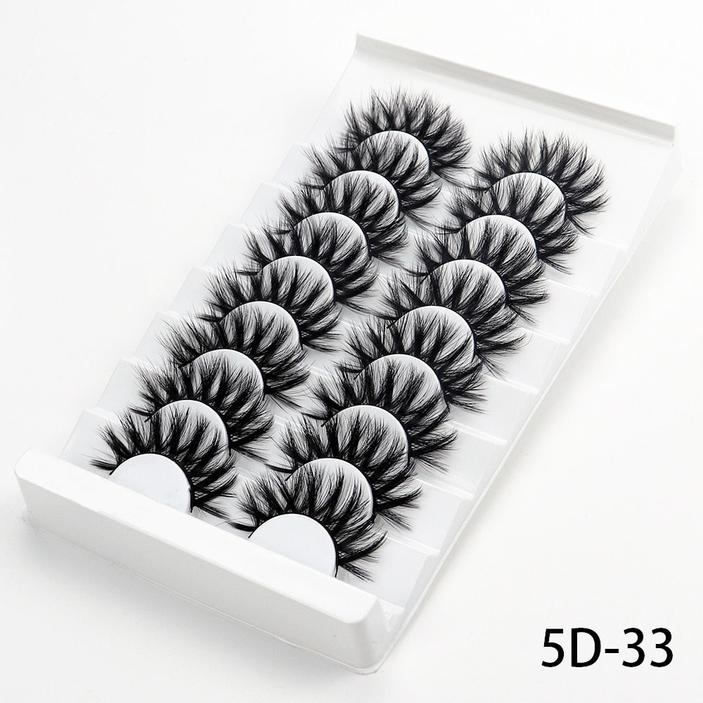 3D mink eyelashes - Eyeconic Aura